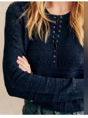 Sezane LYNA jumper Navy Lace Knit Long-Sleeve Top XS LIKE NEW